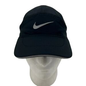 Nike Tailwind running hat